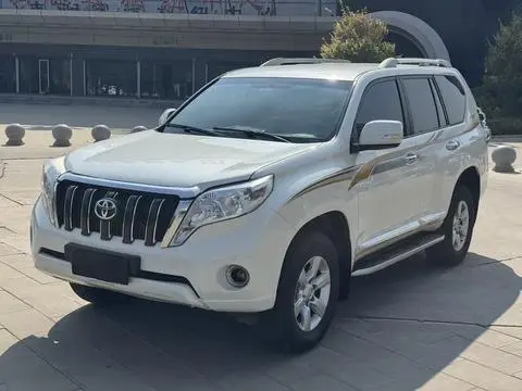 Toyota Prado 2016 — фото 1