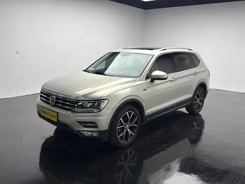 Volkswagen Tiguan L 2019