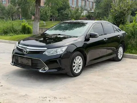 Toyota Camry 2015