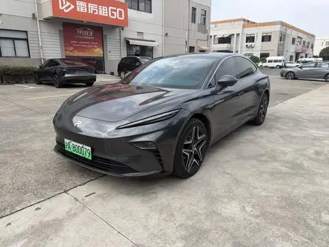 Rising Auto 飞凡F7 2023