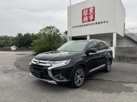 Mitsubishi 欧蓝德 2018