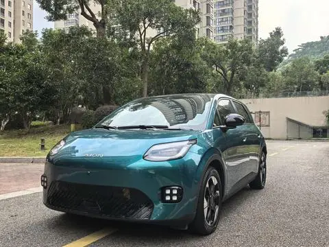 GAC AION UT 2025