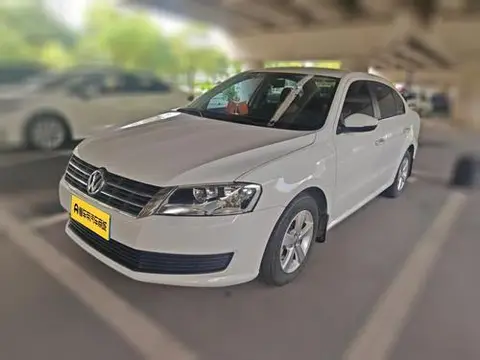 Volkswagen Lavida 2013