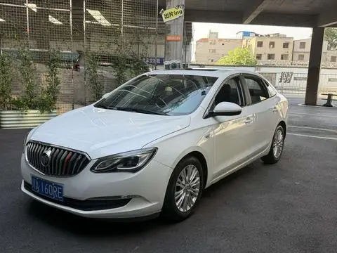 Buick Excelle GT 2015 — фото 1