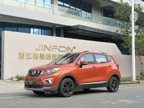 Changan CS15 2017 — фото 1