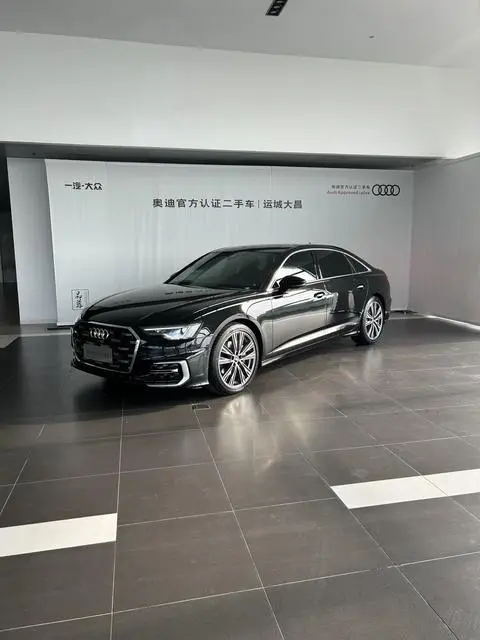 Audi A6L 2024 — фото 1