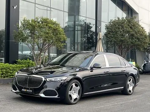 Mercedes-Benz 迈巴赫S-Class 2025
