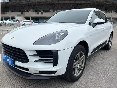Porsche Macan 2020