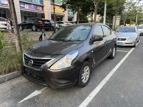 Nissan Sunny 2016 — фото 1