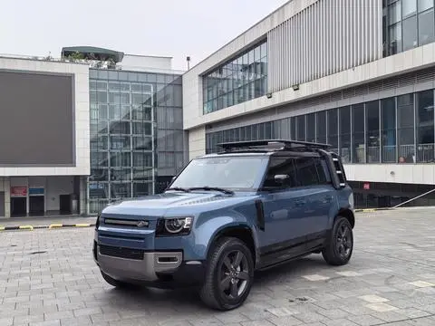 Land Rover 卫士 2022