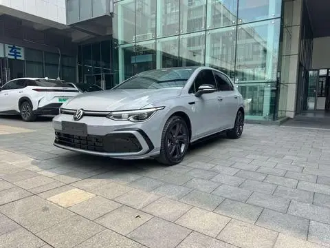 Volkswagen Golf 2023