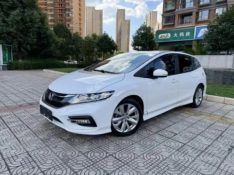 Honda Jade 2020 — фото 1