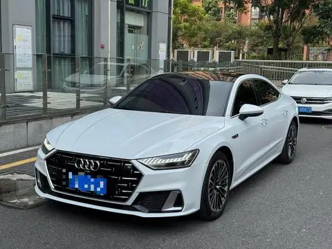 Audi A7L 2022