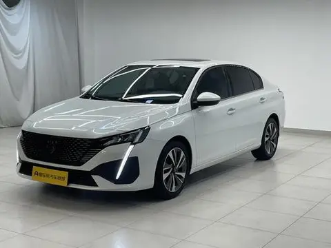 Peugeot 408 2022