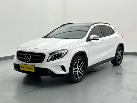 Mercedes-Benz GLA 2016