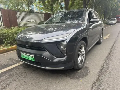 NIO ES6 2020