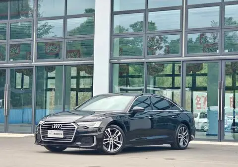 Audi A6L 2021 — фото 1