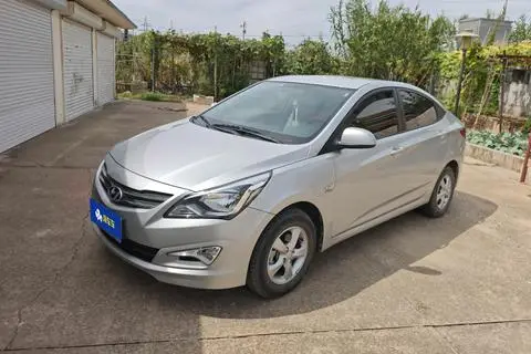 Hyundai 瑞纳 2016