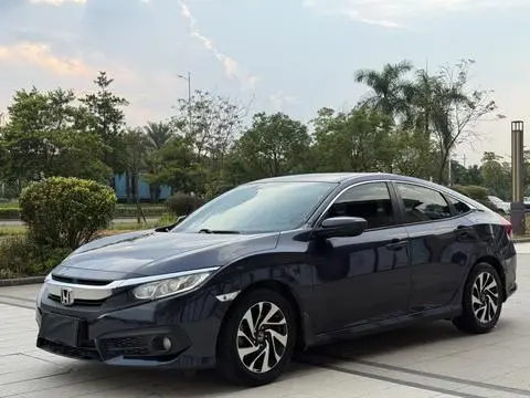 Honda Civic 2016 — фото 1