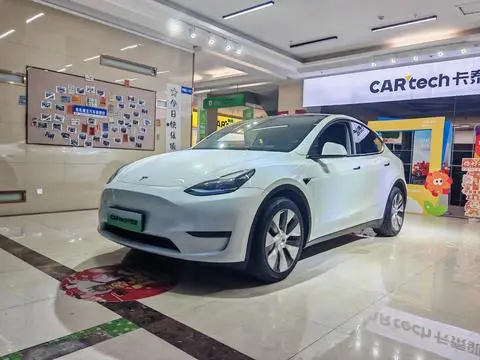 Tesla Model Y 2022 — фото 1