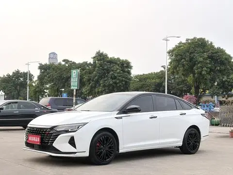 Dongfeng 奕炫MAX 2021 — фото 1