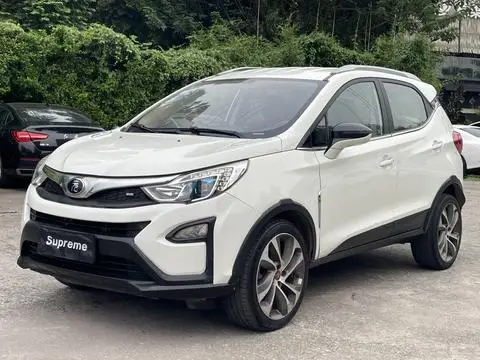 BYD 元 2016