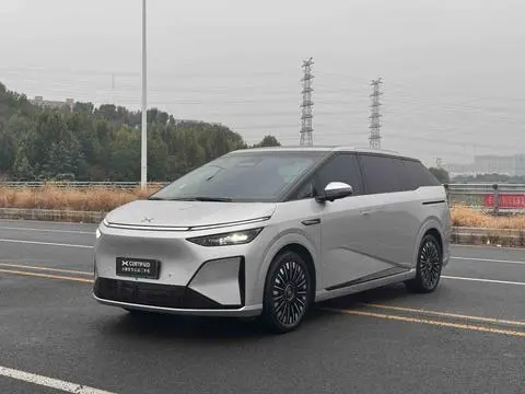 XPeng 小鹏X9 2026