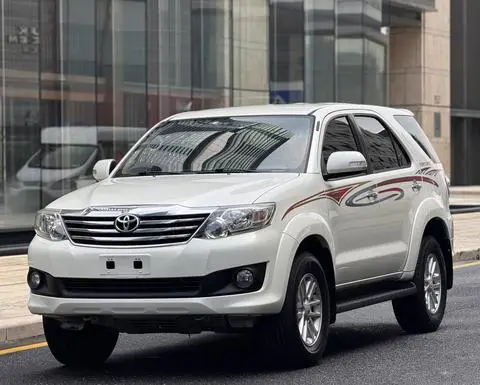 Toyota Fortuner 2016