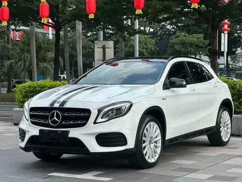 Mercedes-Benz GLA 2018 — фото 1