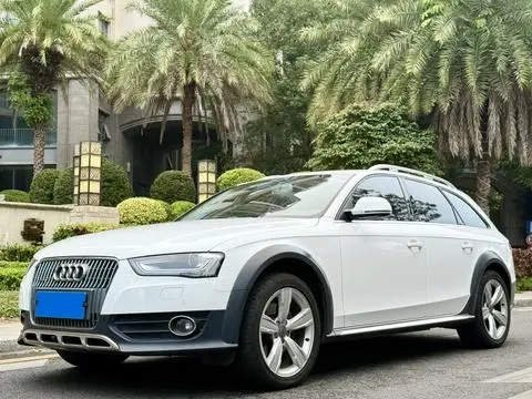 Audi A4 2014