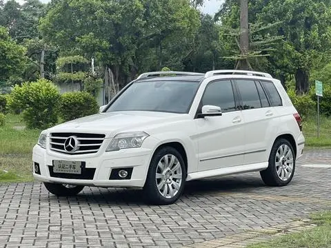 Mercedes-Benz GLK-Class 2010