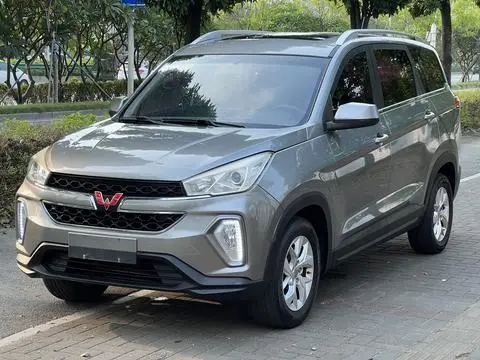 Wuling Hongguang S3 2018