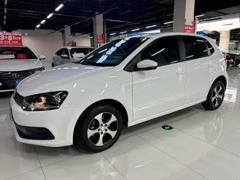 Volkswagen Polo 2016