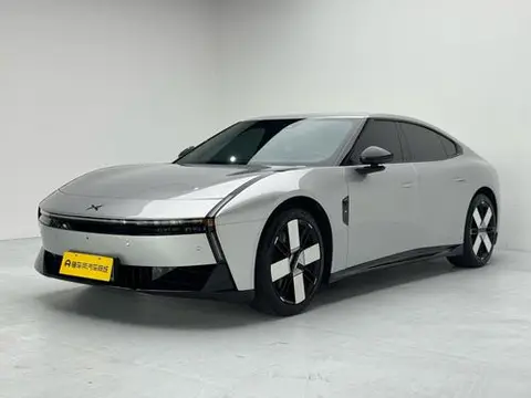 XPeng 小鹏P7 2025