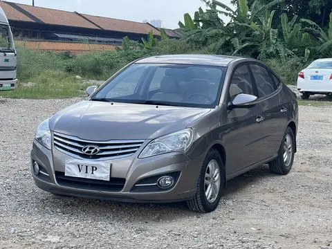 Hyundai 悦动 2011