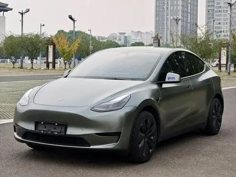 Tesla Model Y 2022 — фото 1
