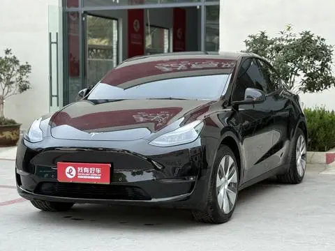 Tesla Model Y 2022 — фото 1