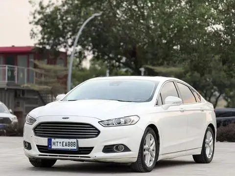 Ford 蒙迪欧 2013