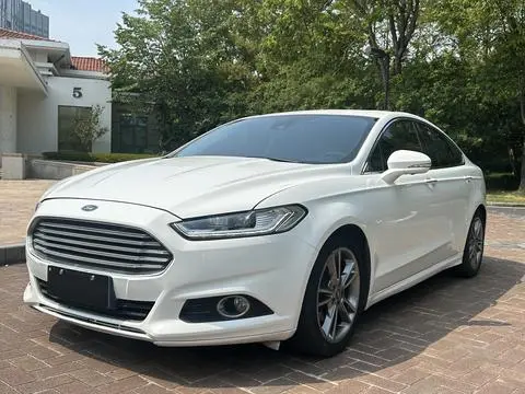 Ford 蒙迪欧 2013