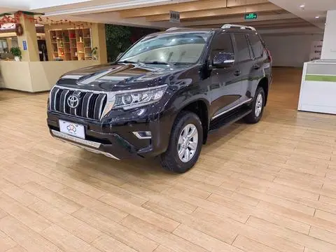 Toyota Prado 2018 — фото 1