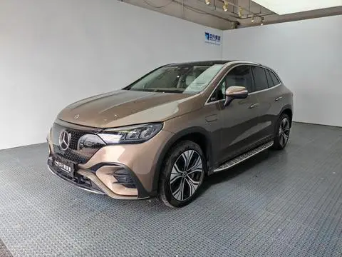 Mercedes-Benz EQE SUV 2024