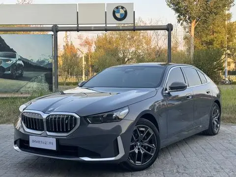 BMW i5 2024