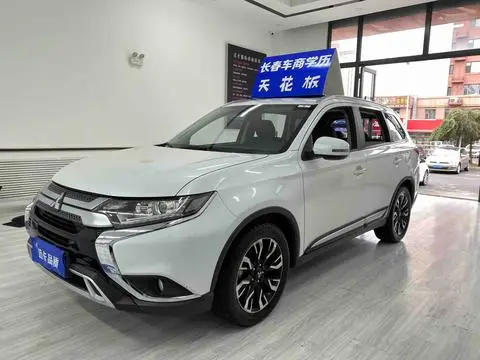Mitsubishi 欧蓝德 2019
