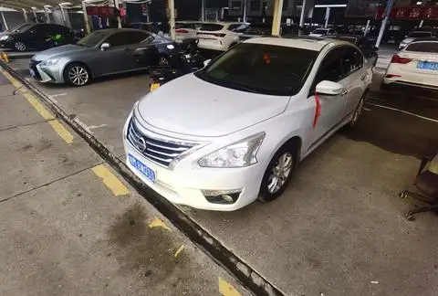Nissan Teana 2013