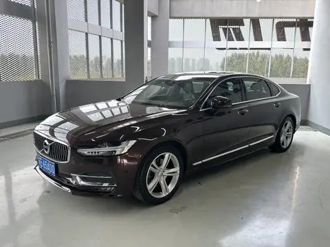 Volvo S90 2019