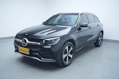 Mercedes-Benz GLC 2022 — фото 1