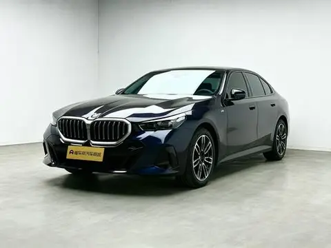 BMW 5 Series 2024