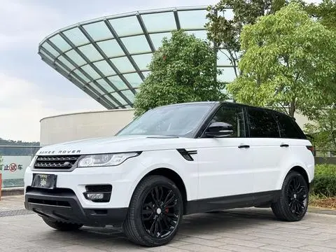 Land Rover 揽胜运动 2015 — фото 1