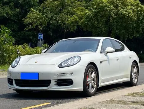 Porsche Panamera 2014