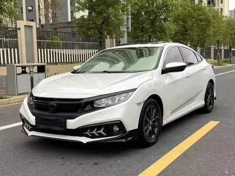Honda Civic 2019 — фото 1